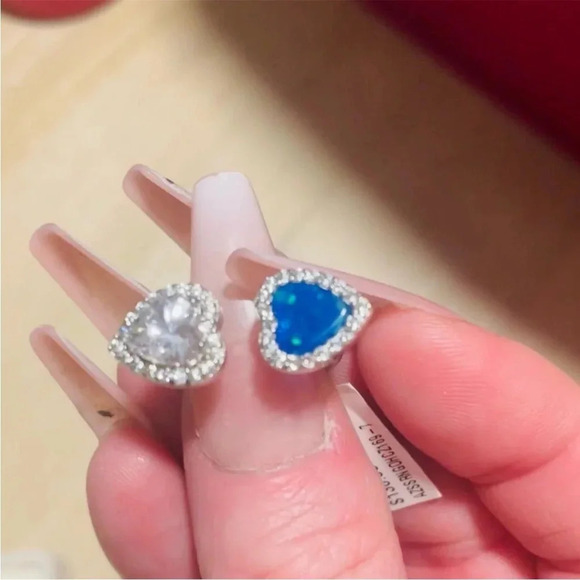 AZURE GILSON OPAL& WHITE SAPPHIRE
DOUBLE HEART TOI ET MOI ADJUSTABLE RING 8 - Picture 4 of 16